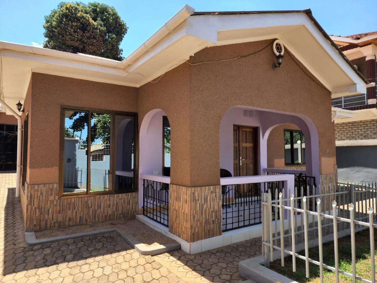 Abby'S Homestay Moshi Dış mekan fotoğraf